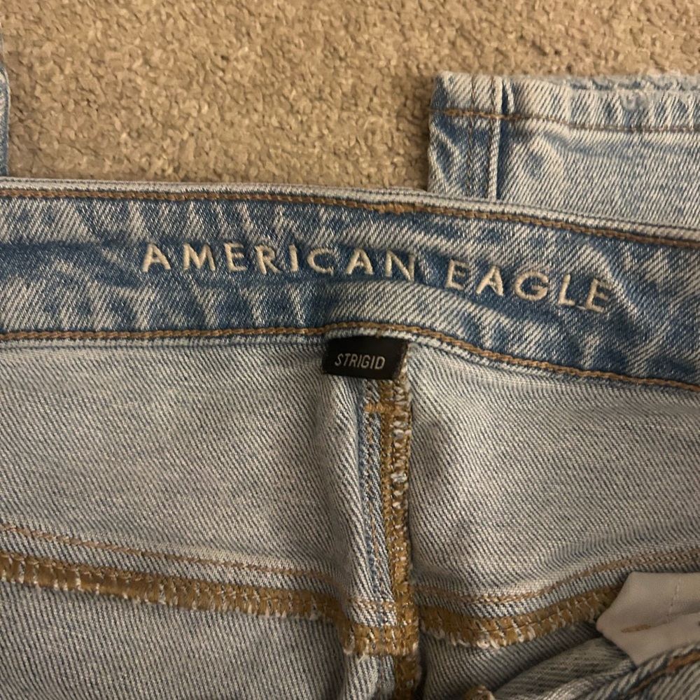 High Rise Mom Jean - Picture 2 of 4